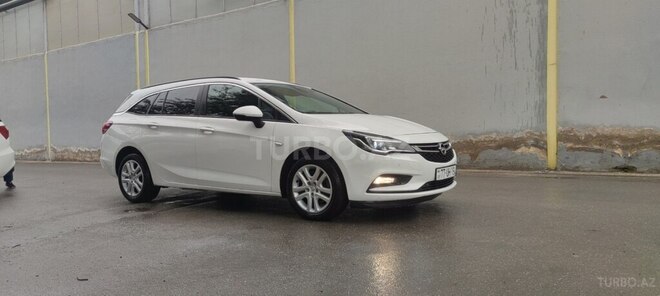 Opel Astra 2016, 200,005 km - 1.6 л - Bakı