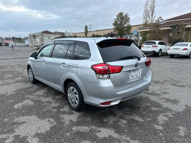 Toyota Corolla Fielder 2018, 72,500 km - 1.5 l - Bakı