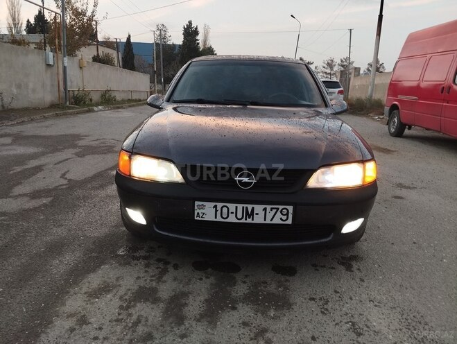 Opel Vectra 1996, 380,000 km - 2.0 l - Sumqayıt