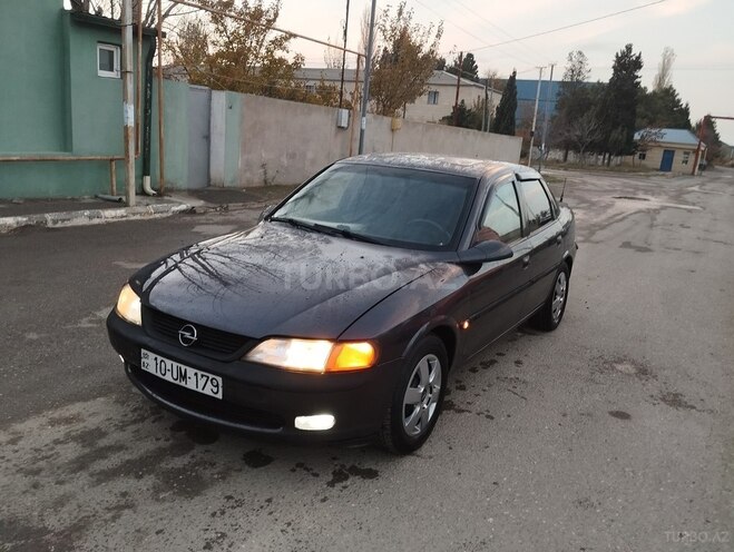 Opel Vectra 1996, 380,000 km - 2.0 l - Sumqayıt