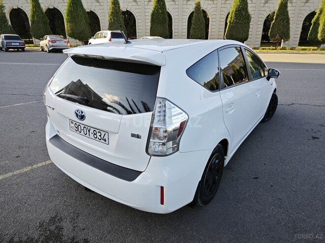 Toyota Prius V 2012, 203,000 km - 1.8 л - Gəncə