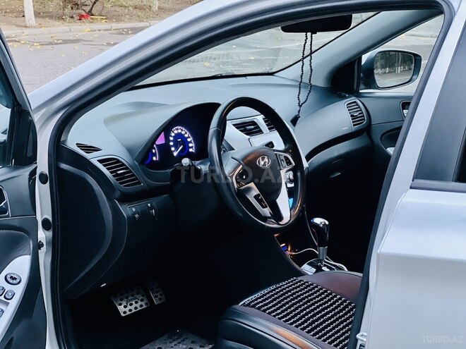Hyundai Accent 2012, 176,000 km - 1.6 l - Bakı