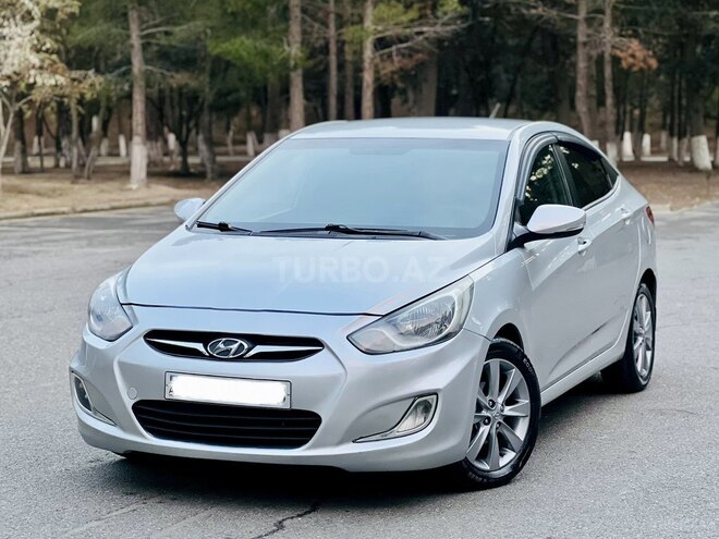 Hyundai Accent 2012, 176,000 km - 1.6 l - Bakı