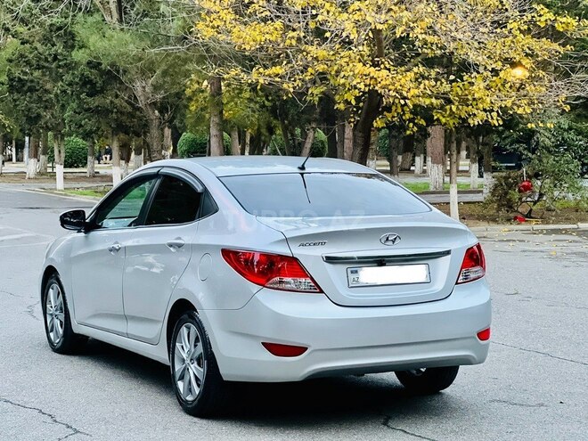 Hyundai Accent 2012, 176,000 km - 1.6 l - Bakı