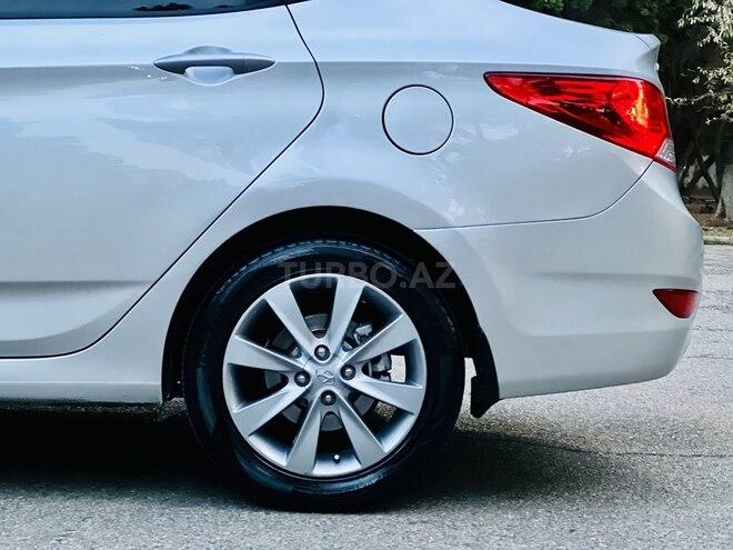 Hyundai Accent 2012, 176,000 km - 1.6 l - Bakı