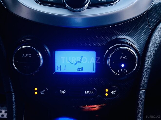 Hyundai Accent 2012, 176,000 km - 1.6 l - Bakı