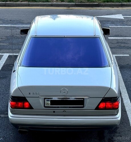 Mercedes E 220 1995, 430,266 km - 2.2 l - Bakı