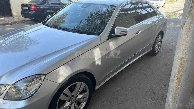 Mercedes E 250 4MATIC 2012, 220,000 km - 2.1 l - Bakı