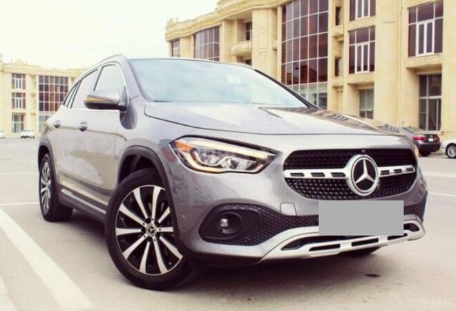 Mercedes GLA 250 2020, 183,000 km - 2.0 л - Bakı