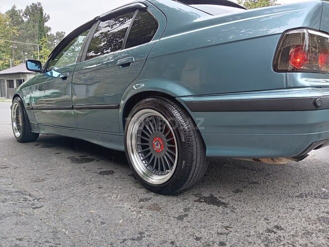 BMW 318 1995, 411,000 km - 1.8 l - Bakı
