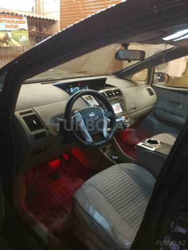 Toyota Prius V 2012, 358,000 km - 1.8 l - Bakı