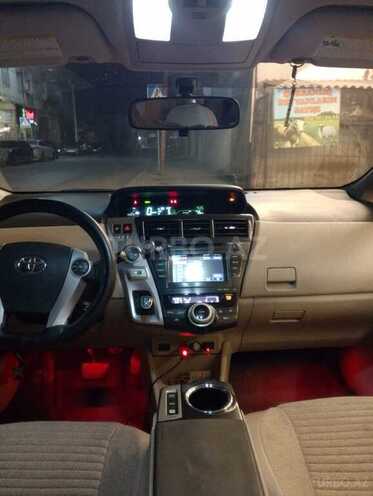 Toyota Prius V 2012, 358,000 km - 1.8 l - Bakı