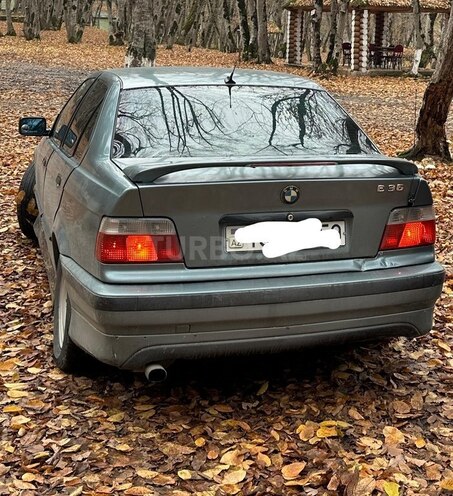 BMW 318 1994, 314,000 km - 1.8 l - Quba