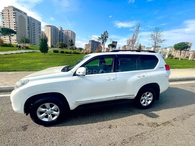 Toyota Land Cruiser Prado 2013, 175,287 km - 2.7 л - Bakı