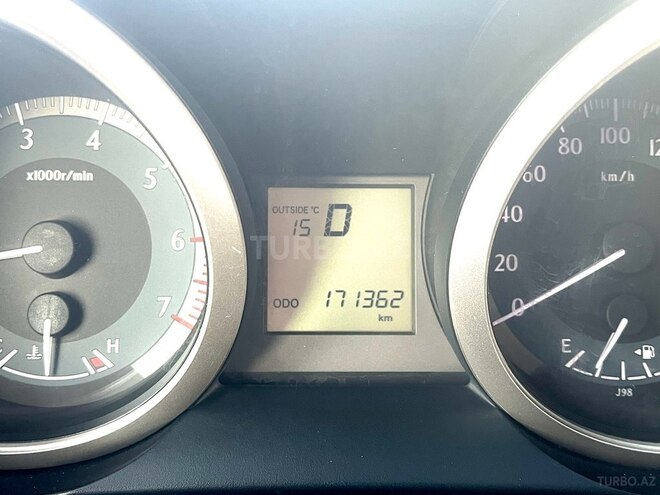 Toyota Land Cruiser Prado 2013, 175,287 km - 2.7 л - Bakı