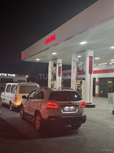 Kia Sorento 2012, 275,000 km - 2.0 l - Zaqatala