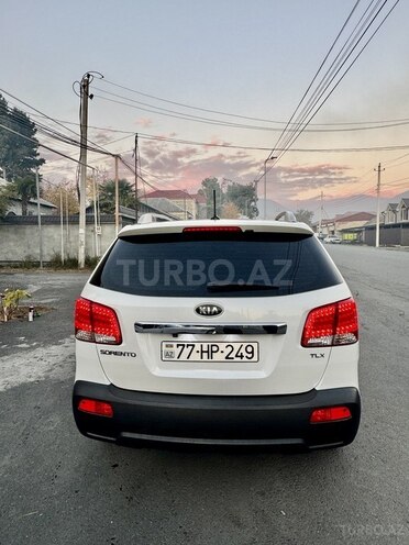 Kia Sorento 2012, 275,000 km - 2.0 l - Zaqatala