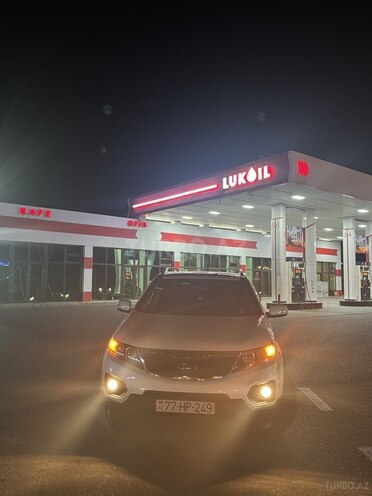 Kia Sorento 2012, 275,000 km - 2.0 l - Zaqatala