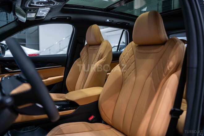 Geely Monjaro-15
