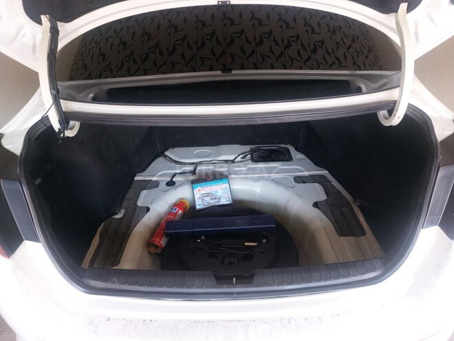 Kia K5 2012, 228,900 km - 2.0 л - Bakı