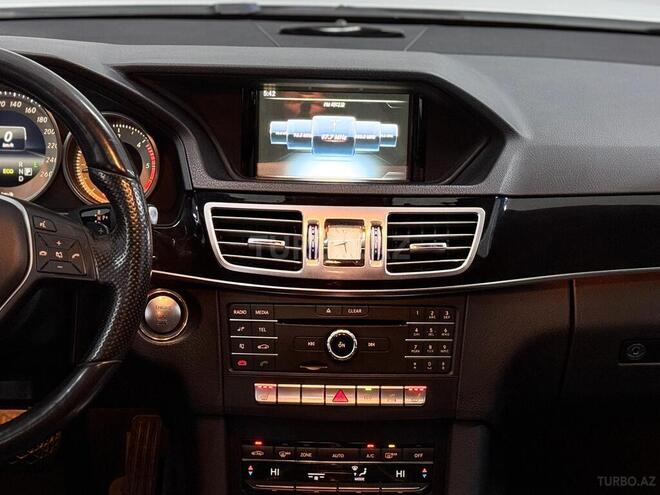 Mercedes E 220 d 2015, 127,246 km - 2.2 l - Sumqayıt