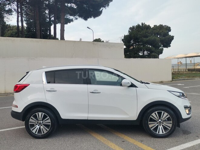 Kia Sportage 2014, 215,000 km - 2.0 l - Sumqayıt