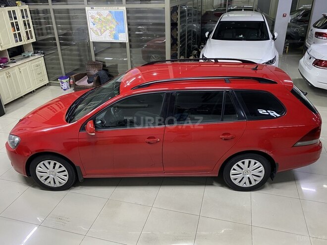 Volkswagen Golf-8