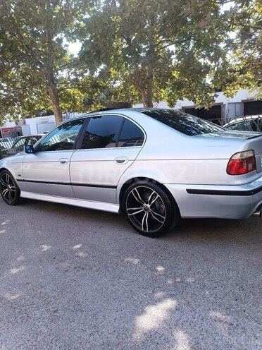 BMW 523 1996, 350,000 km - 2.5 l - Bakı