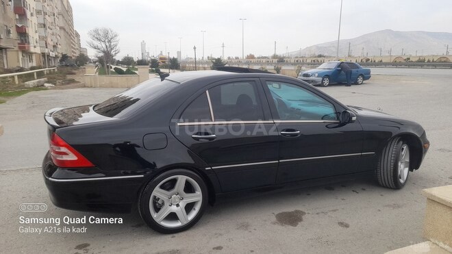 Mercedes C 240 2003, 234,300 km - 2.4 l - Ağcabədi