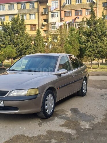 Opel Vectra 1996, 38,000 km - 2.0 l - Sumqayıt