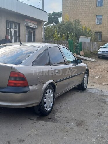 Opel Vectra 1996, 38,000 km - 2.0 l - Sumqayıt