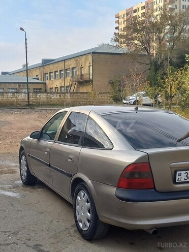 Opel Vectra 1996, 38,000 km - 2.0 l - Sumqayıt