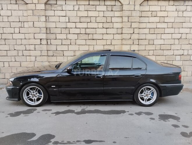 BMW 528 1999, 307,000 km - 2.8 l - Bakı