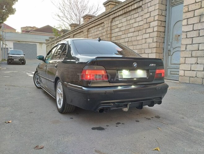 BMW 528 1999, 307,000 km - 2.8 l - Bakı