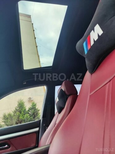 BMW 528 1999, 307,000 km - 2.8 l - Bakı