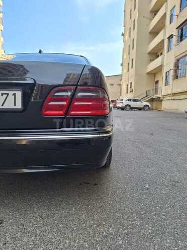 Mercedes E 240 2001, 247,000 km - 2.4 l - Bakı