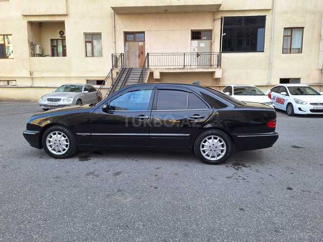 Mercedes E 240 2001, 247,000 km - 2.4 l - Bakı