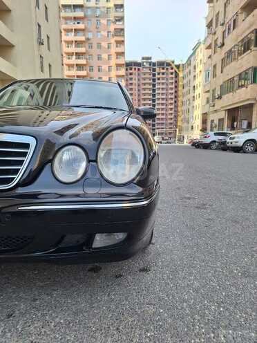 Mercedes E 240 2001, 247,000 km - 2.4 l - Bakı