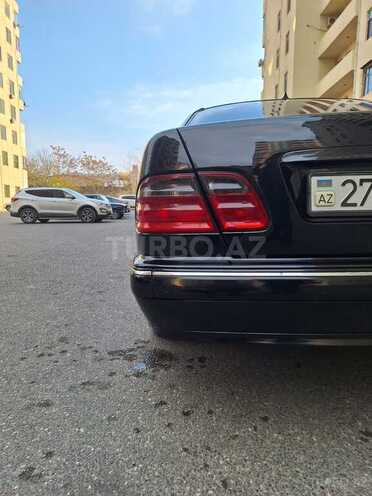 Mercedes E 240 2001, 247,000 km - 2.4 l - Bakı