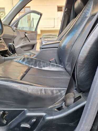 Mercedes E 240 2001, 247,000 km - 2.4 l - Bakı