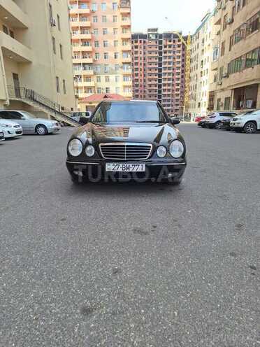 Mercedes E 240 2001, 247,000 km - 2.4 l - Bakı