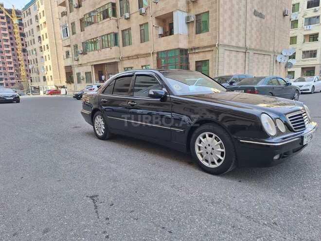 Mercedes E 240 2001, 247,000 km - 2.4 l - Bakı
