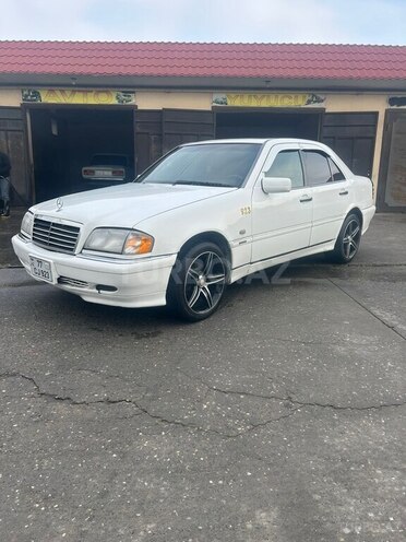 Mercedes C 200 1997, 380,000 km - 2.0 l - Bakı