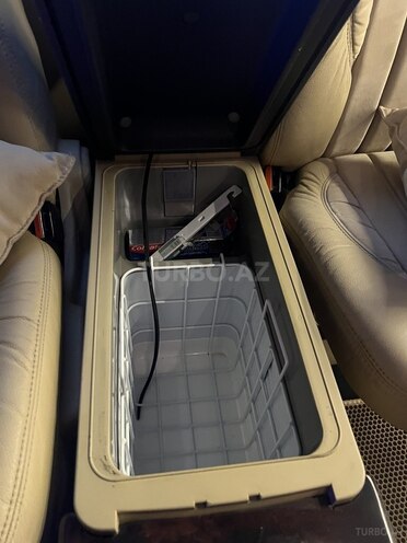 Volkswagen Multivan 2010, 85,000 km - 2.5 l - Bakı