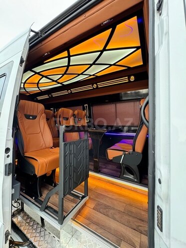 Mercedes Sprinter 516 2019, 285,000 km - 2.2 l - Bakı