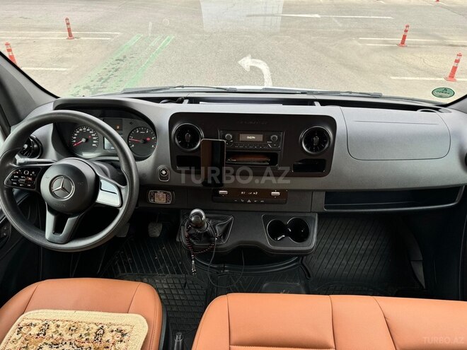 Mercedes Sprinter 516 2019, 285,000 km - 2.2 l - Bakı