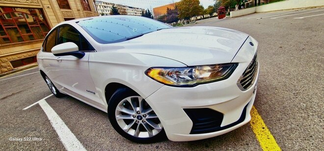 Ford Fusion (North America) 2019, 142,000 km - 2.0 l - Bakı