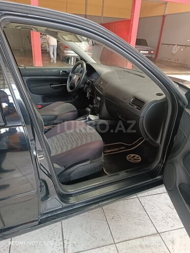 Volkswagen Jetta 2000, 164,500 km - 2.8 l - Gəncə