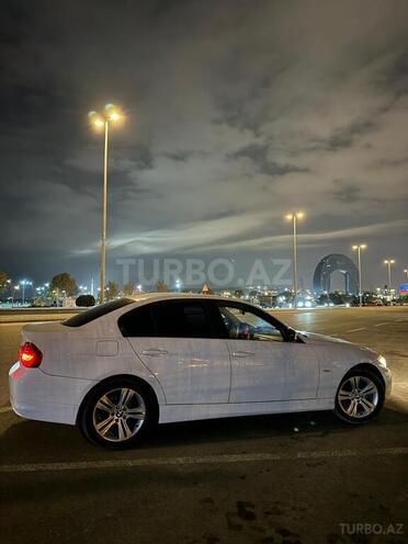 BMW 320-3