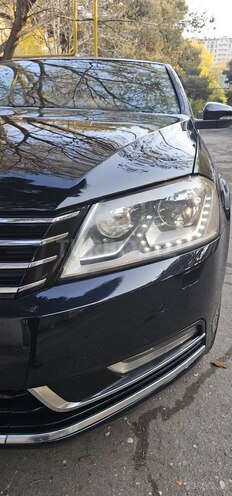 Volkswagen Passat 2013, 203,000 km - 1.8 л - Bakı